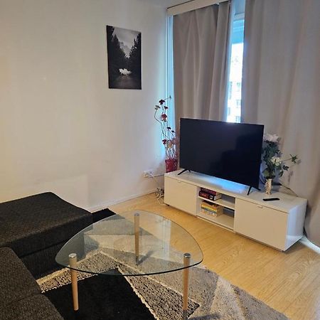 Comfortable 1 Bedroom Apartment In Helsinki Bagian luar foto